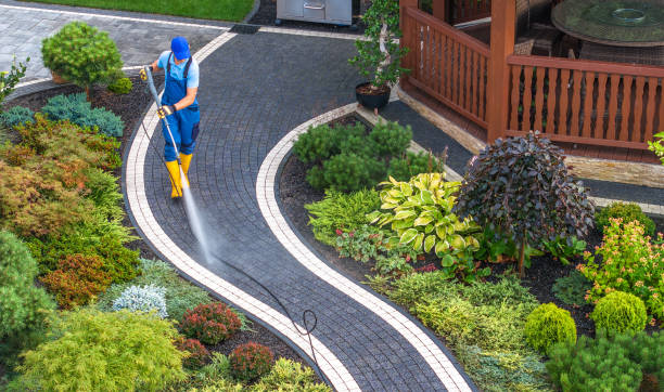 Why Choose Our Certified Pressure Washing Experts for Your Project Needs in Glen Lyon, PA?